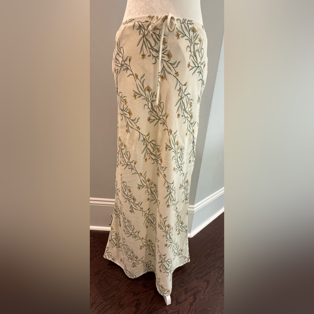 Floral Print Maxi Skirt